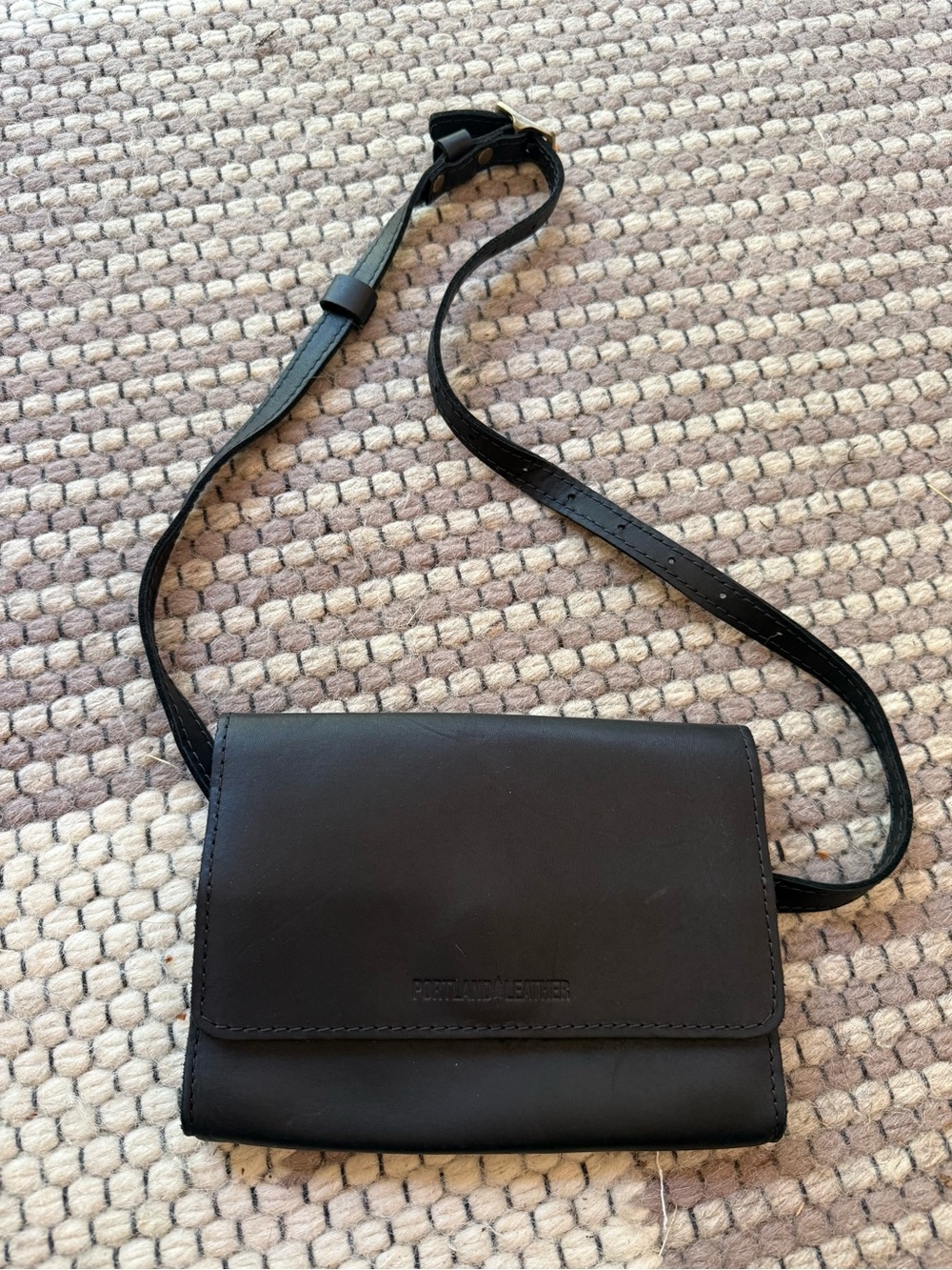 Portland Leather Goods Metro Crossbody bag